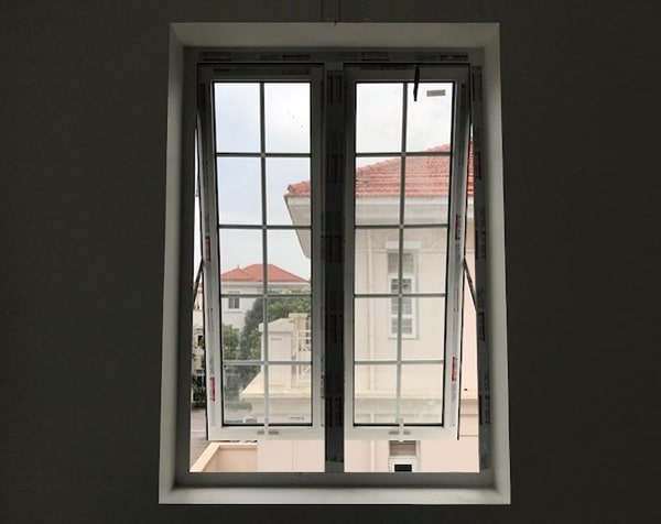 cửa sổ hất 2 cánh nhôm xingfa hệ cửa sổ